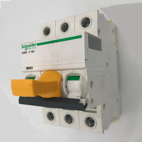 施耐德斷路器鎖使用圖