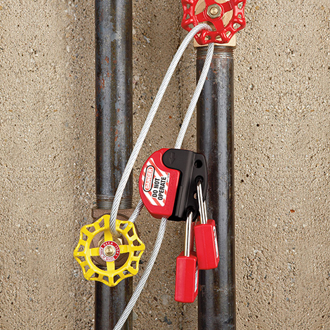 可調節鋼纜鎖使用圖